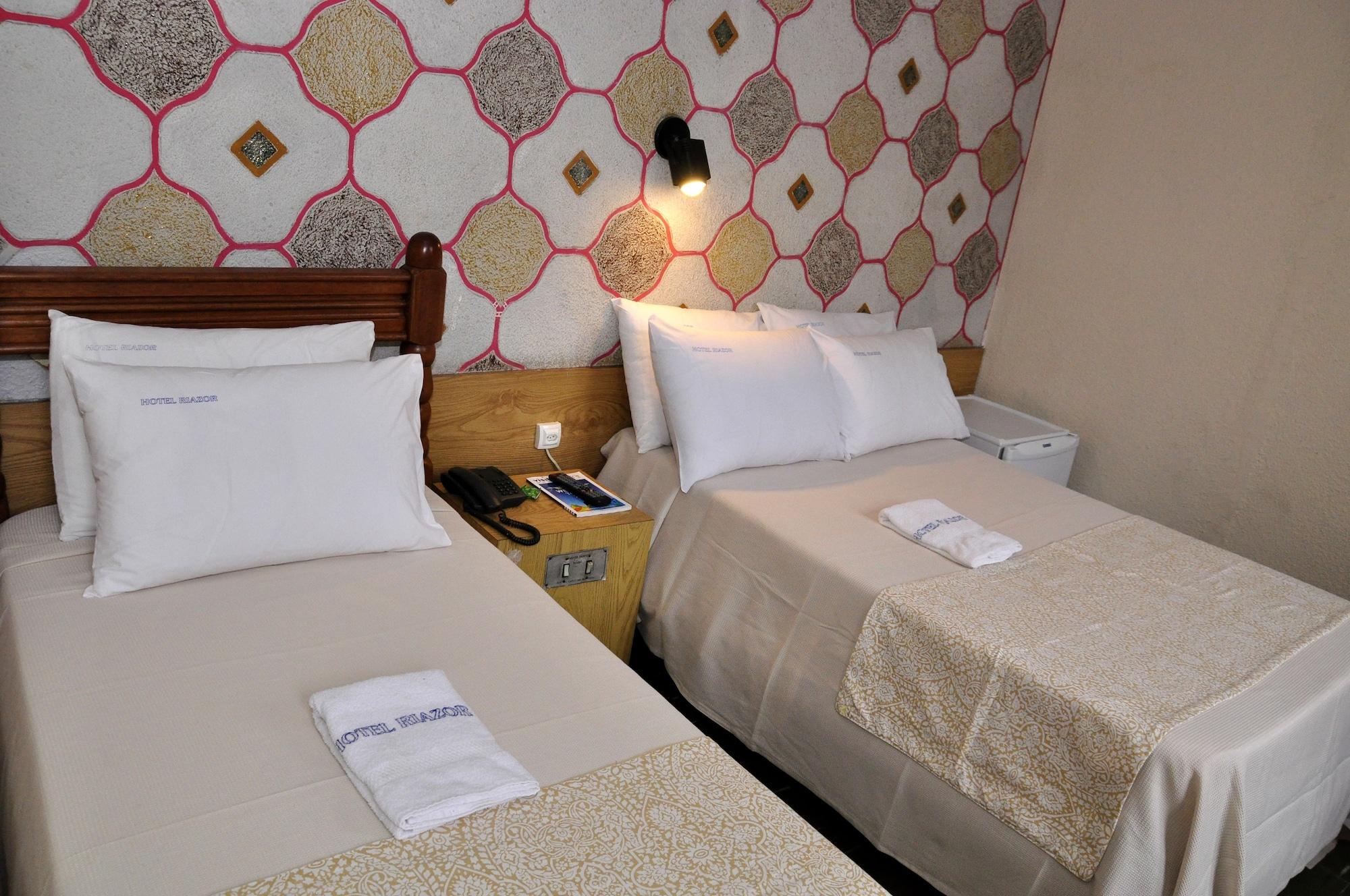 Plaza Riazor Hotel *